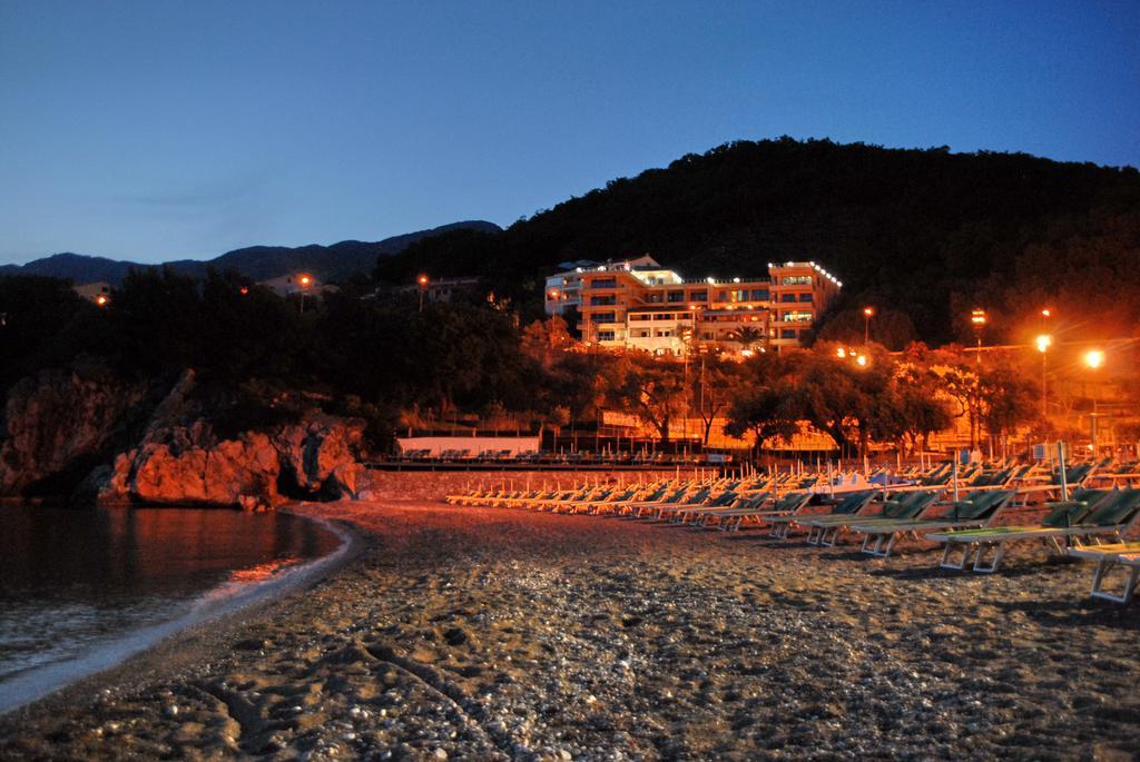 Apartments Rino Lux Ilha Ilha Sveti Stefan Exterior foto